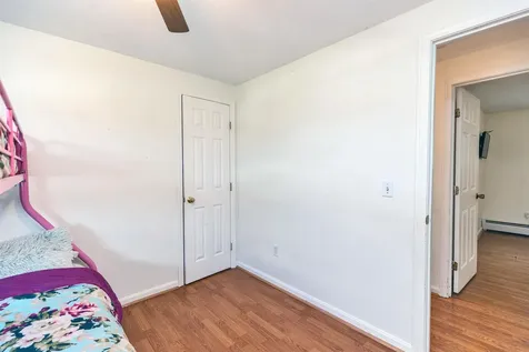 52 Pullman Street Manchester NH 03103