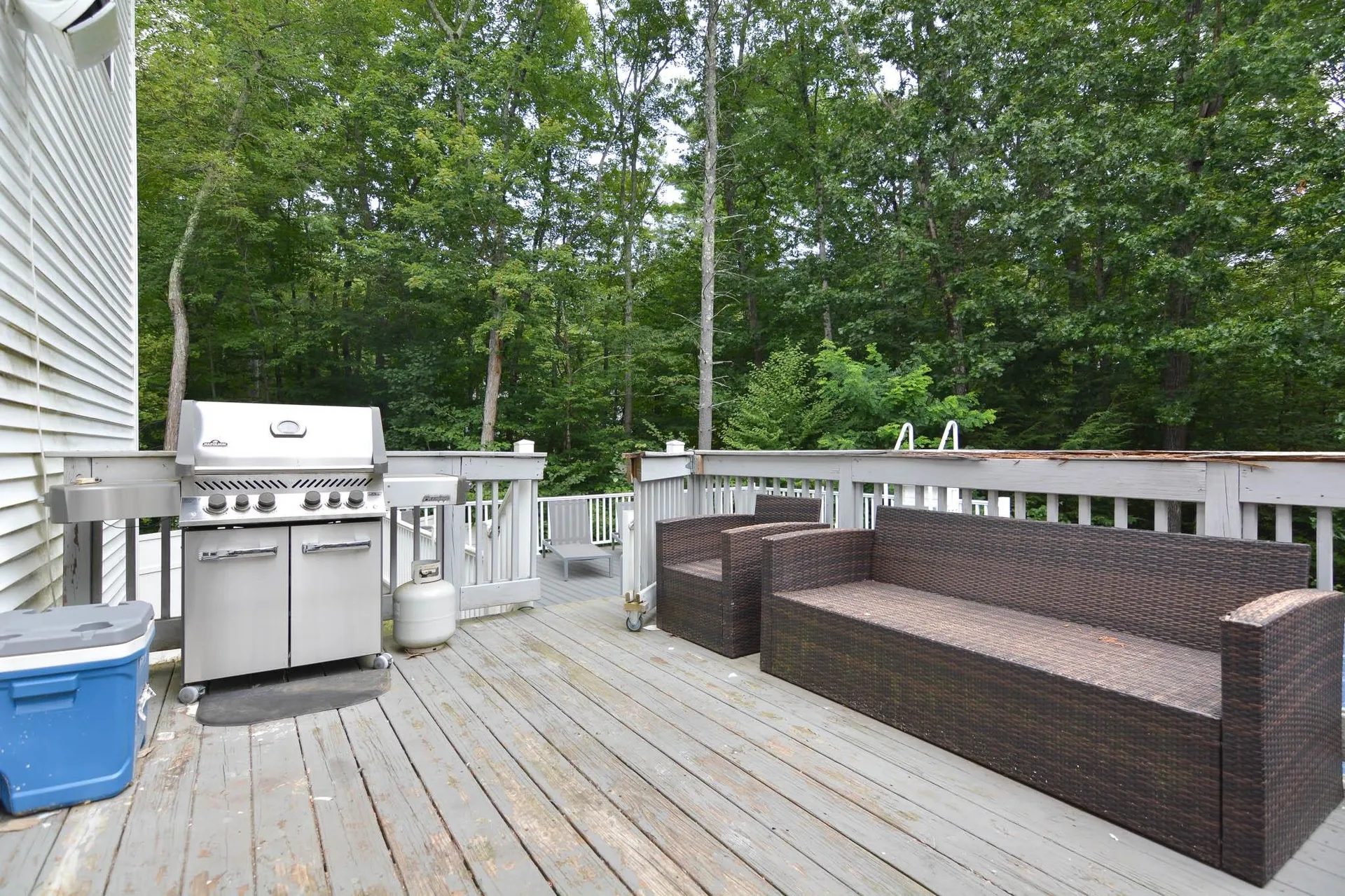 27 Jericho Drive Kingston NH 03848