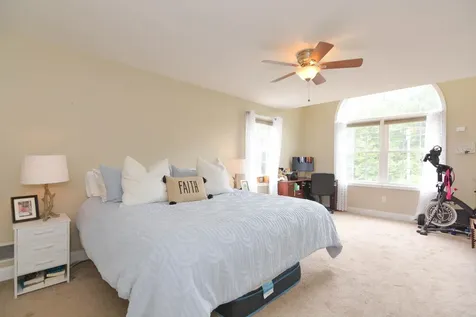 27 Jericho Drive Kingston NH 03848