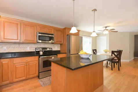 27 Jericho Drive Kingston NH 03848