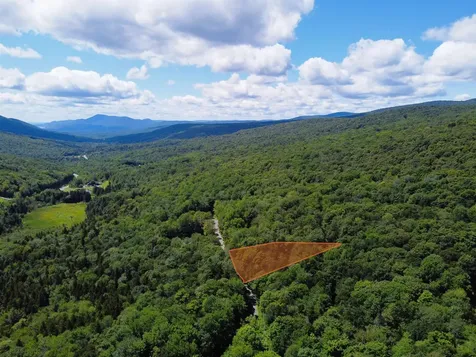 Alpendorf Avenue Readsboro VT 05350