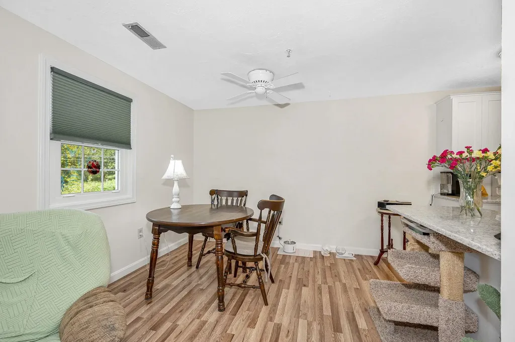 803 Elmwood Drive Hudson NH 03051