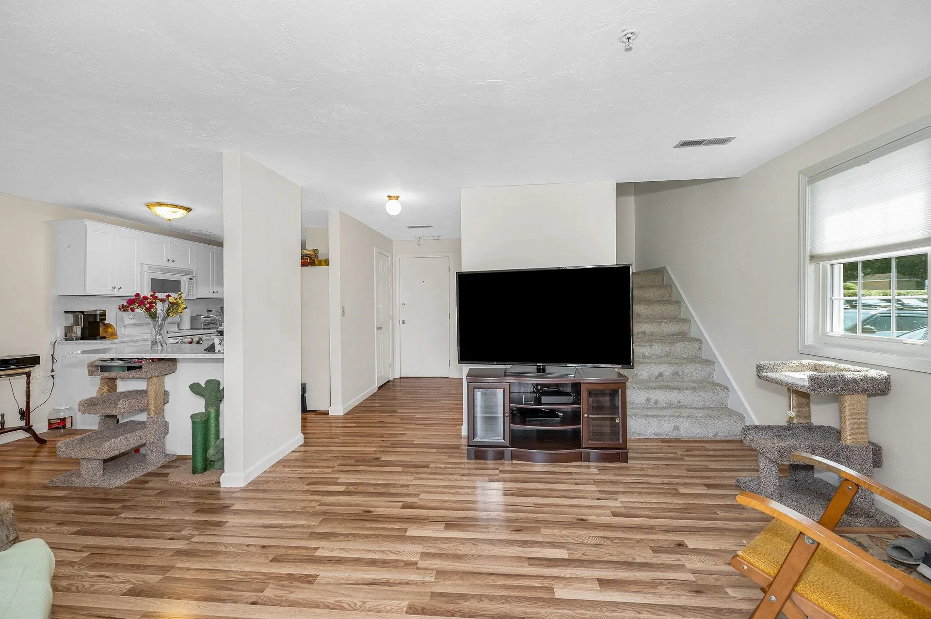 803 Elmwood Drive Hudson NH 03051