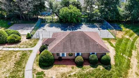 803 Elmwood Drive Hudson NH 03051