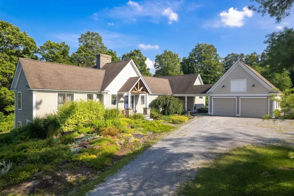 3261 West Hill Road Wallingford VT 05773