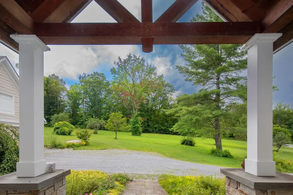 3261 West Hill Road Wallingford VT 05773