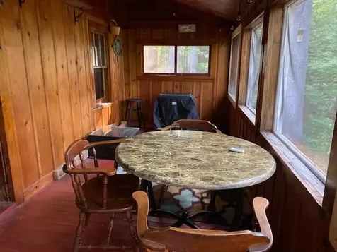 6 Spur Road Milan NH 03588