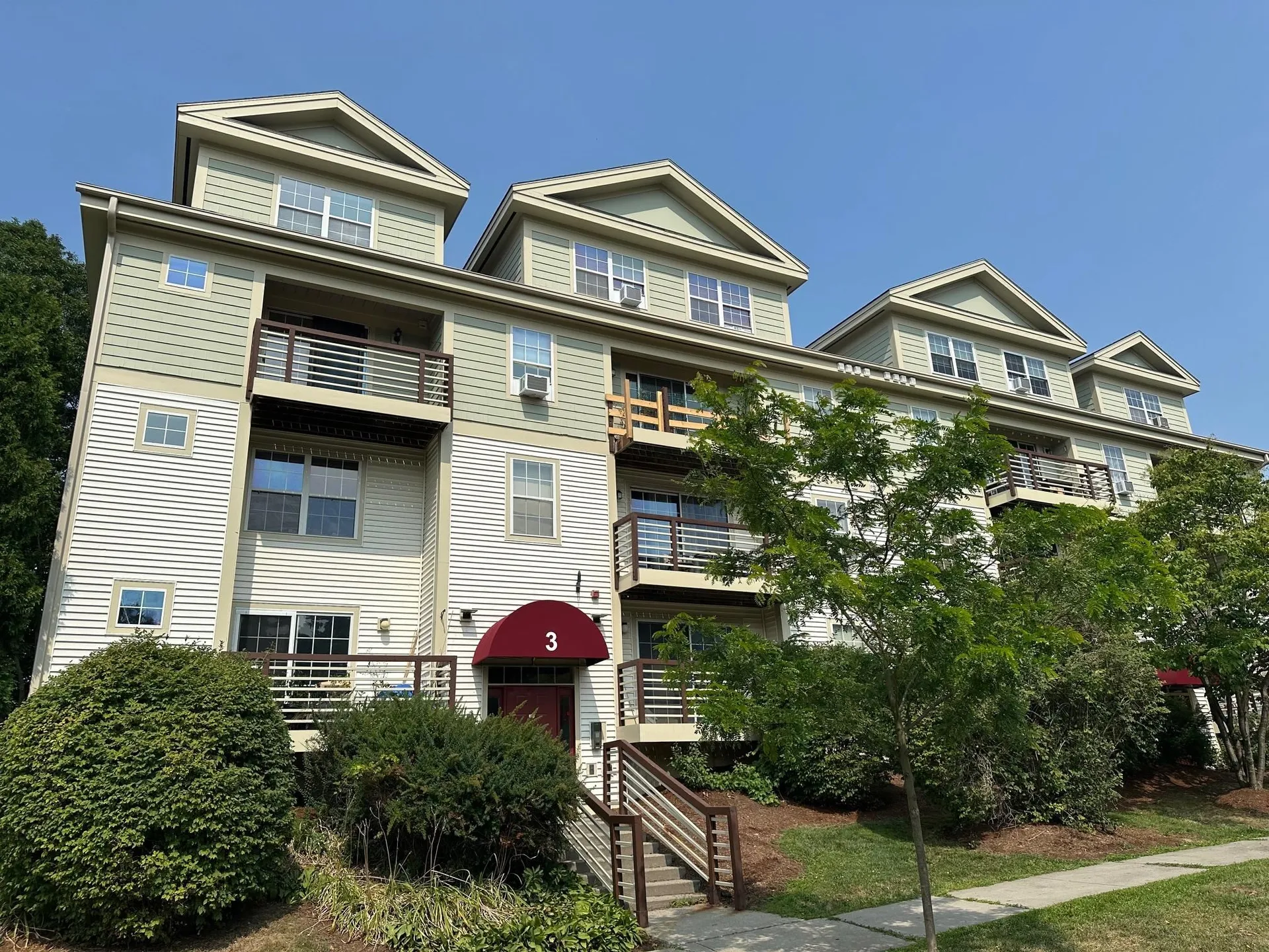 89 Hildred Drive Burlington VT 05401