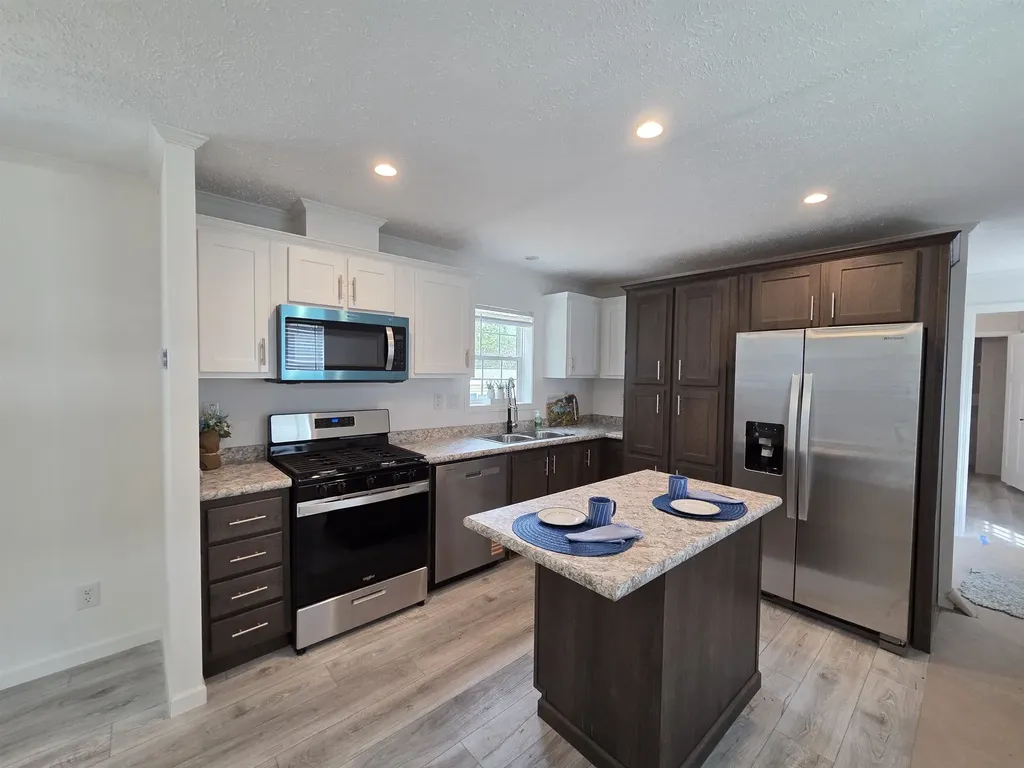 6 Braley Drive Enfield NH 03748