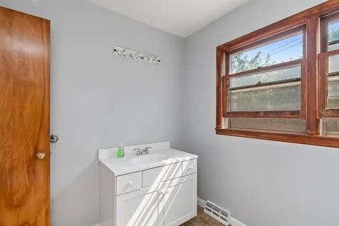 1 Florida Avenue Winooski VT 05404