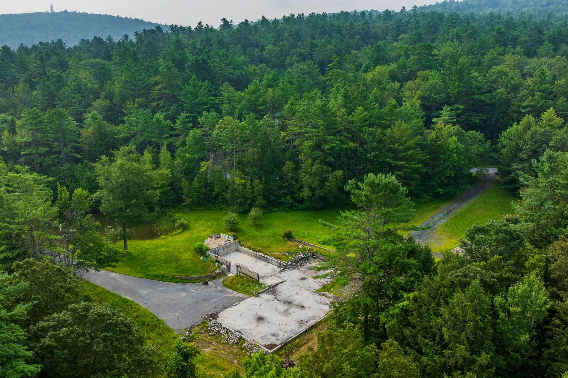 398 Valley View Road Hartford VT 05001