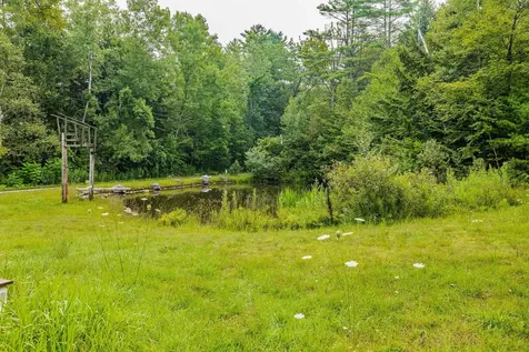 398 Valley View Road Hartford VT 05001