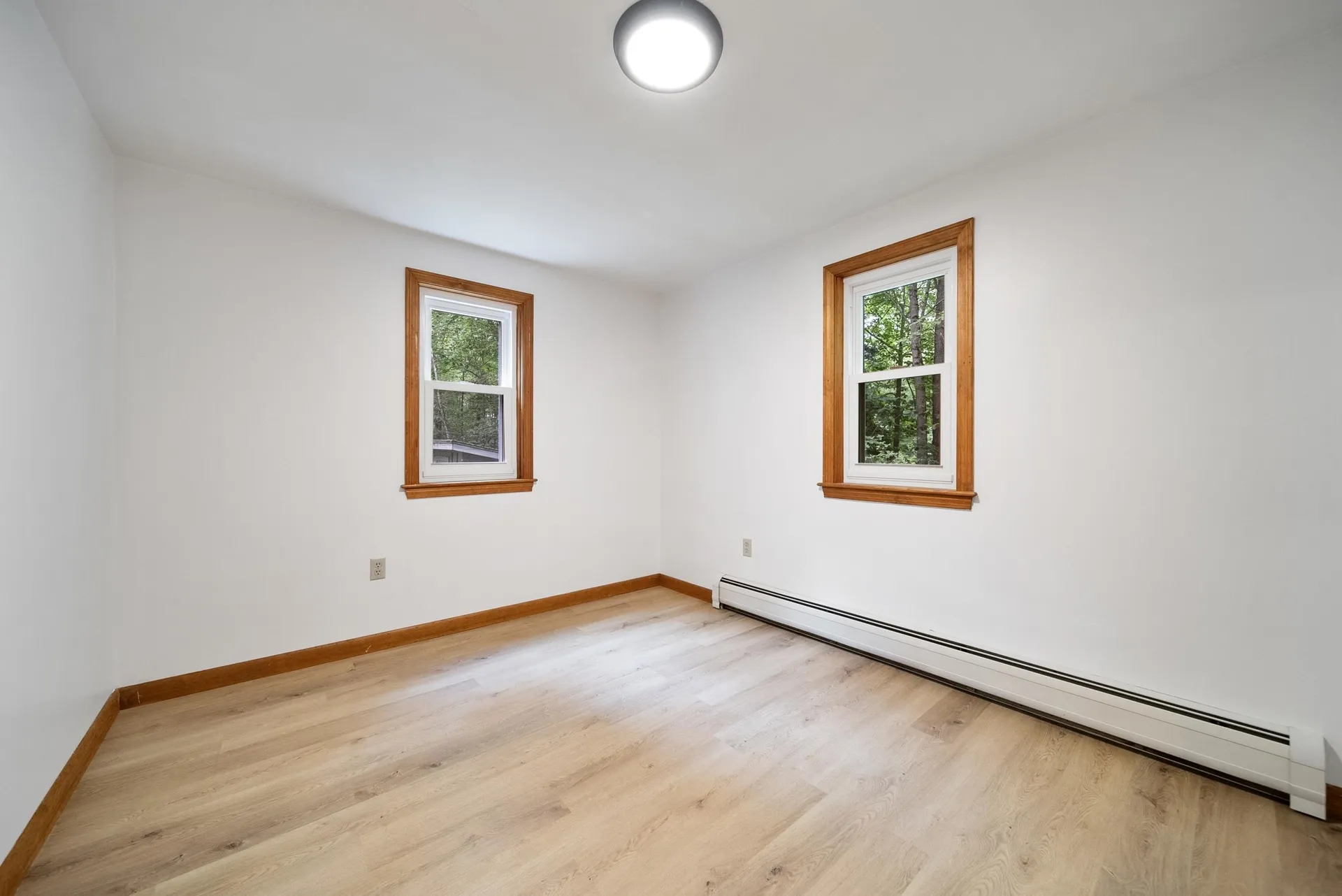 37 Meeting Hill Road Hillsborough NH 03244