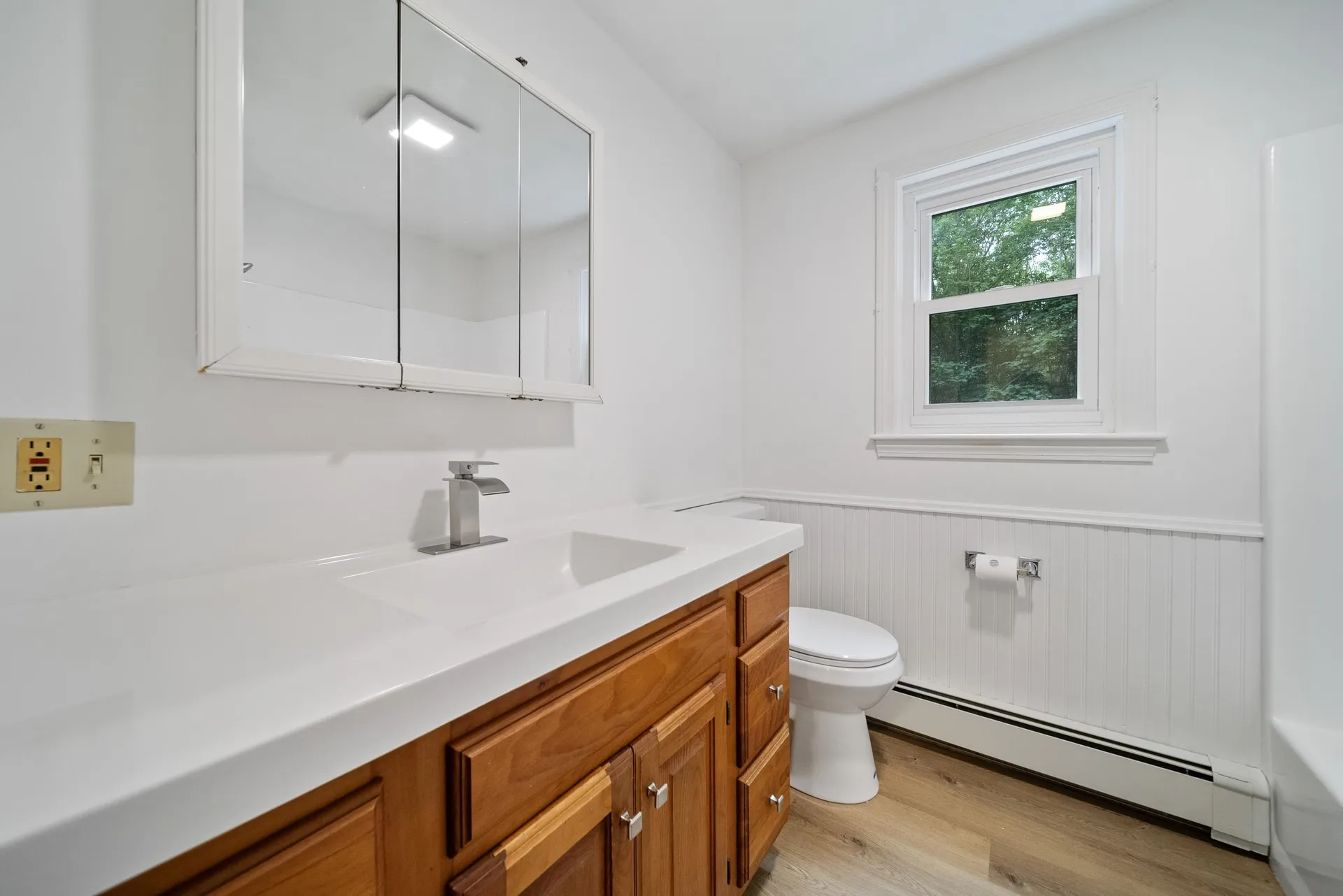 37 Meeting Hill Road Hillsborough NH 03244