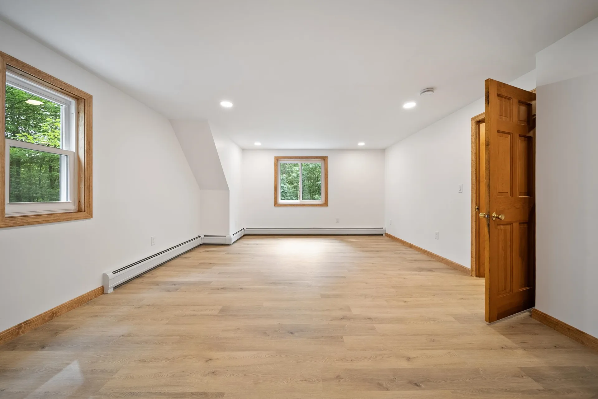 37 Meeting Hill Road Hillsborough NH 03244