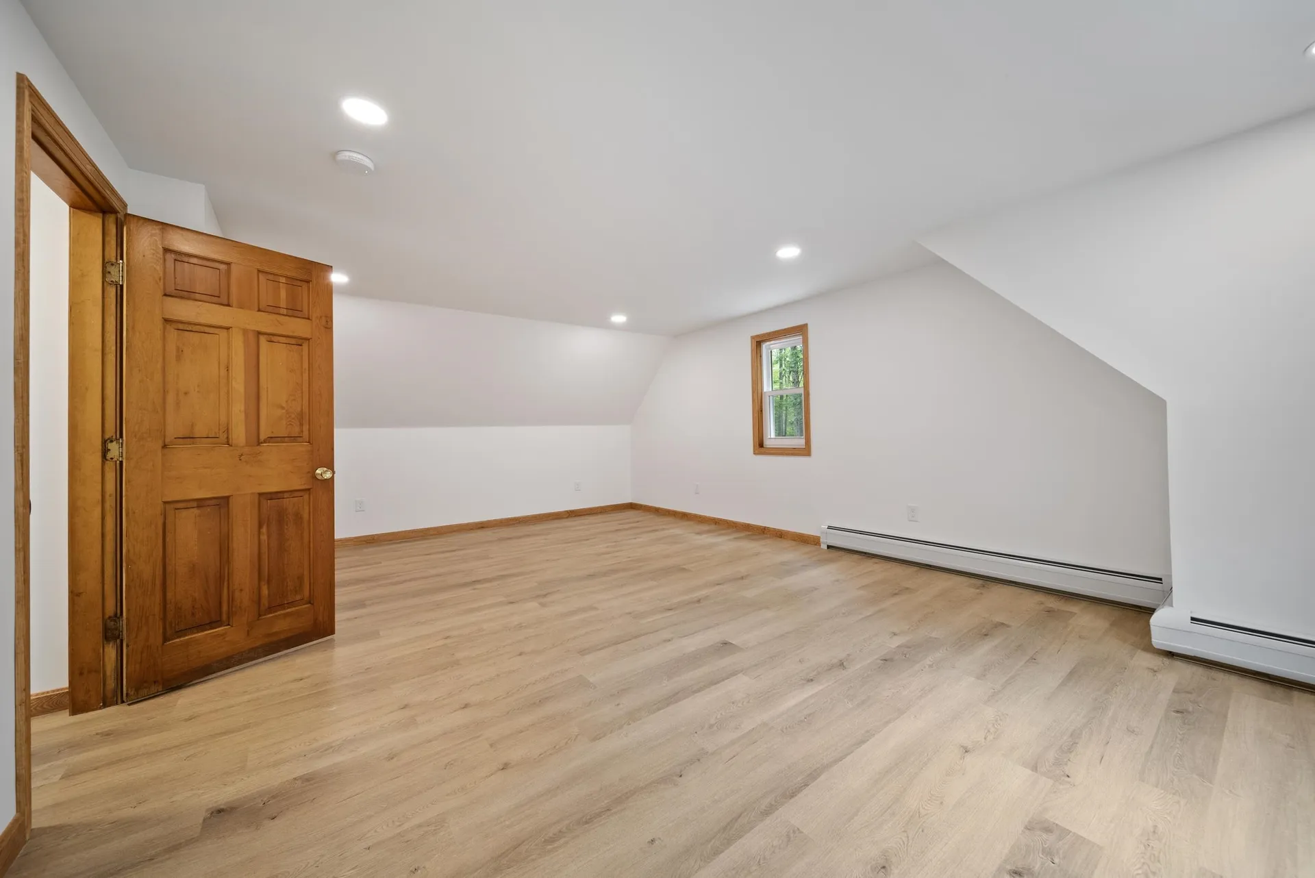 37 Meeting Hill Road Hillsborough NH 03244