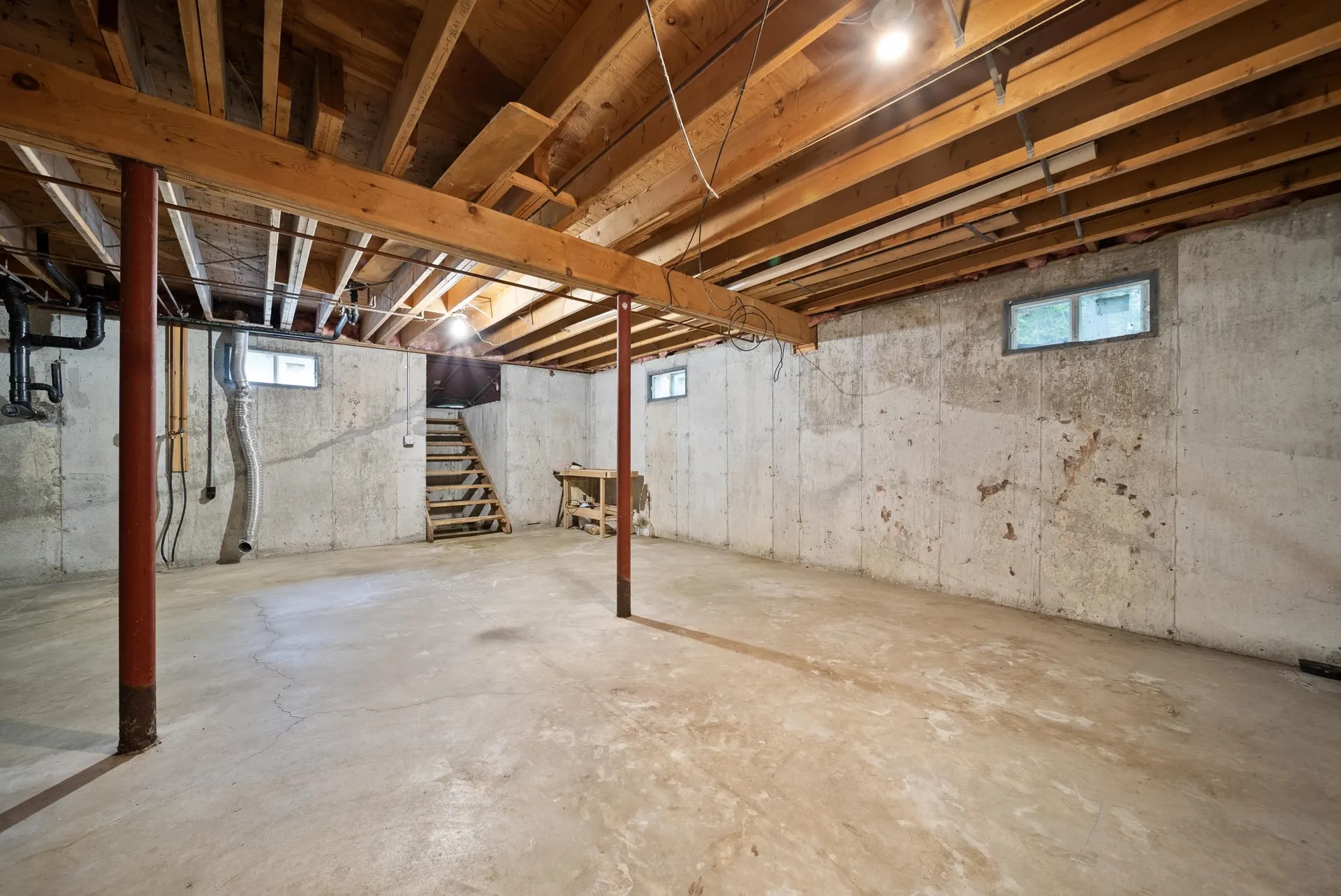 37 Meeting Hill Road Hillsborough NH 03244