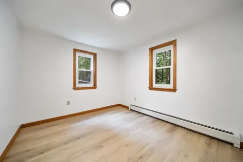 37 Meeting Hill Road Hillsborough NH 03244