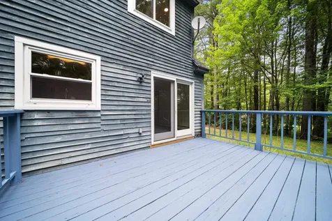 37 Meeting Hill Road Hillsborough NH 03244