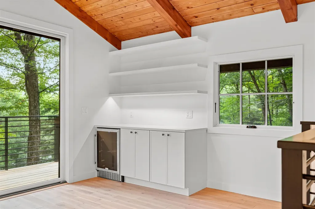 2878 German Flats Warren VT 05674