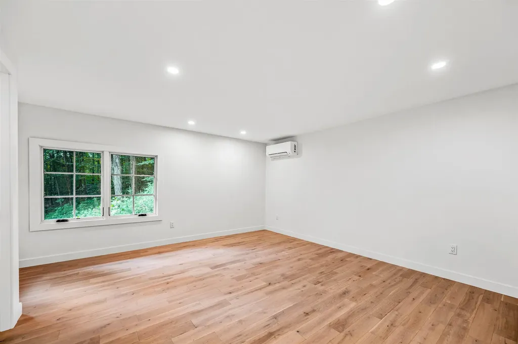 2878 German Flats Warren VT 05674