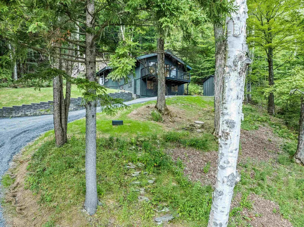 2878 German Flats Warren VT 05674