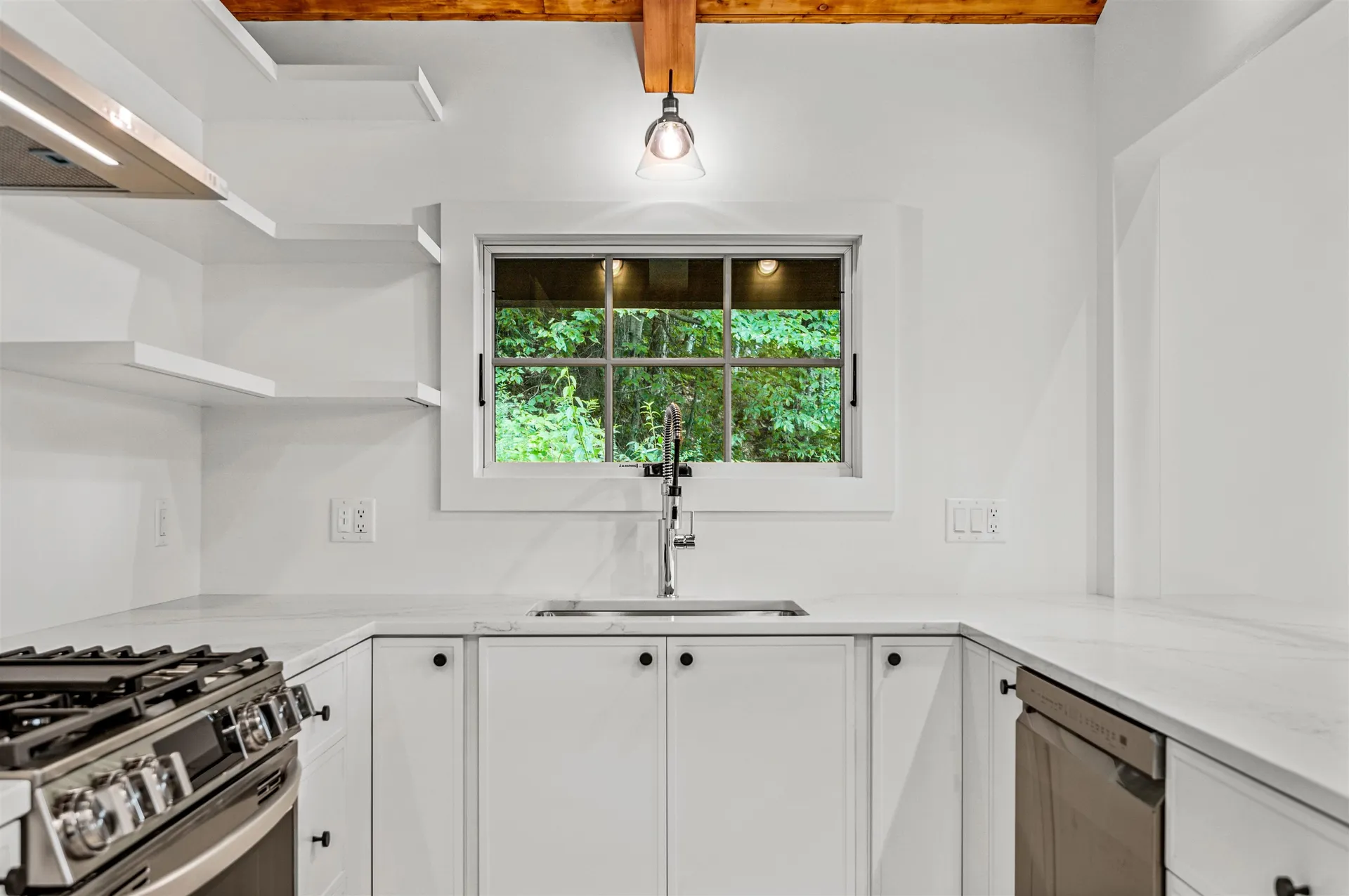 2878 German Flats Warren VT 05674