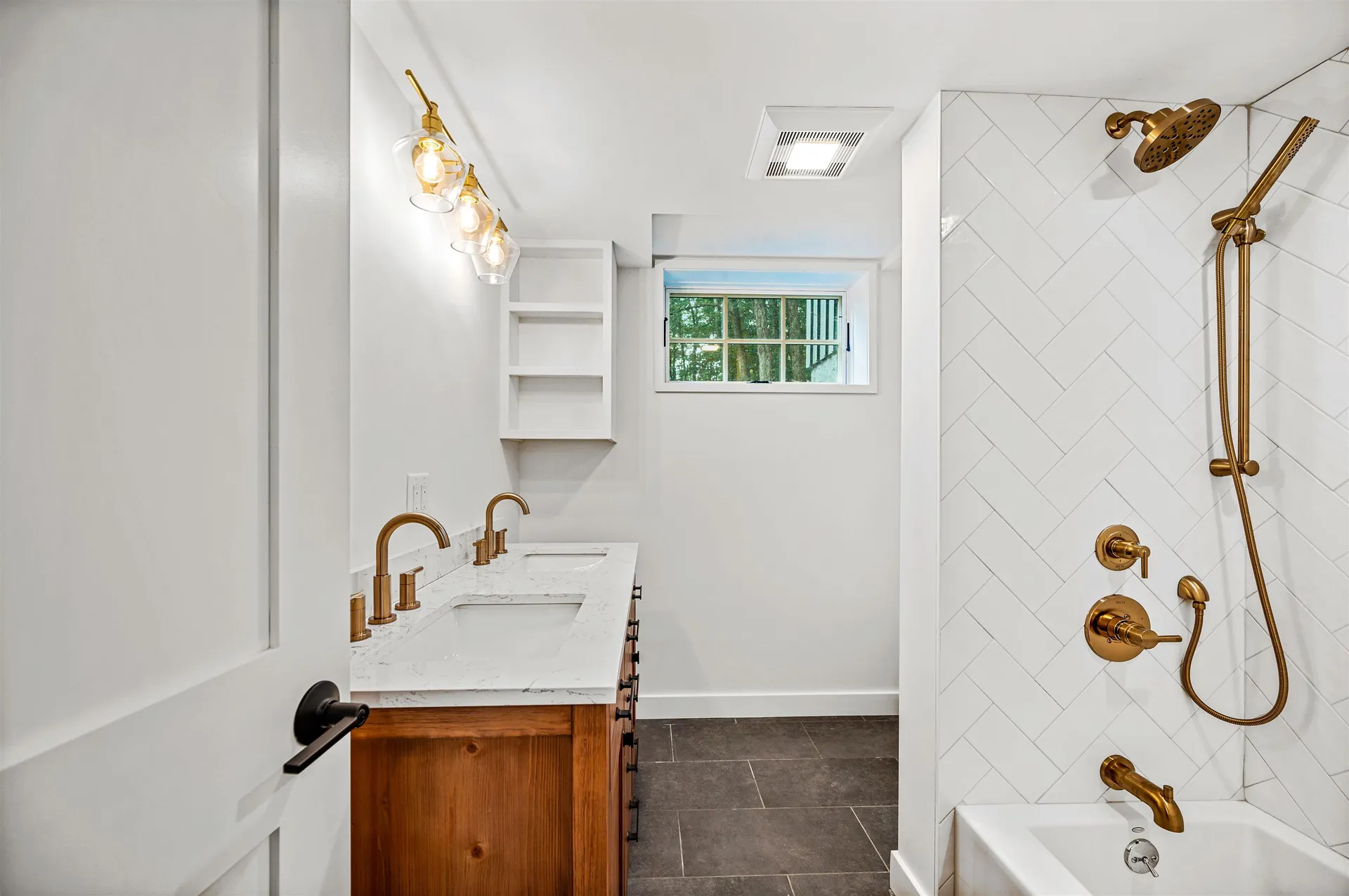 2878 German Flats Warren VT 05674