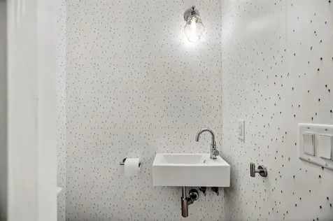 2878 German Flats Warren VT 05674