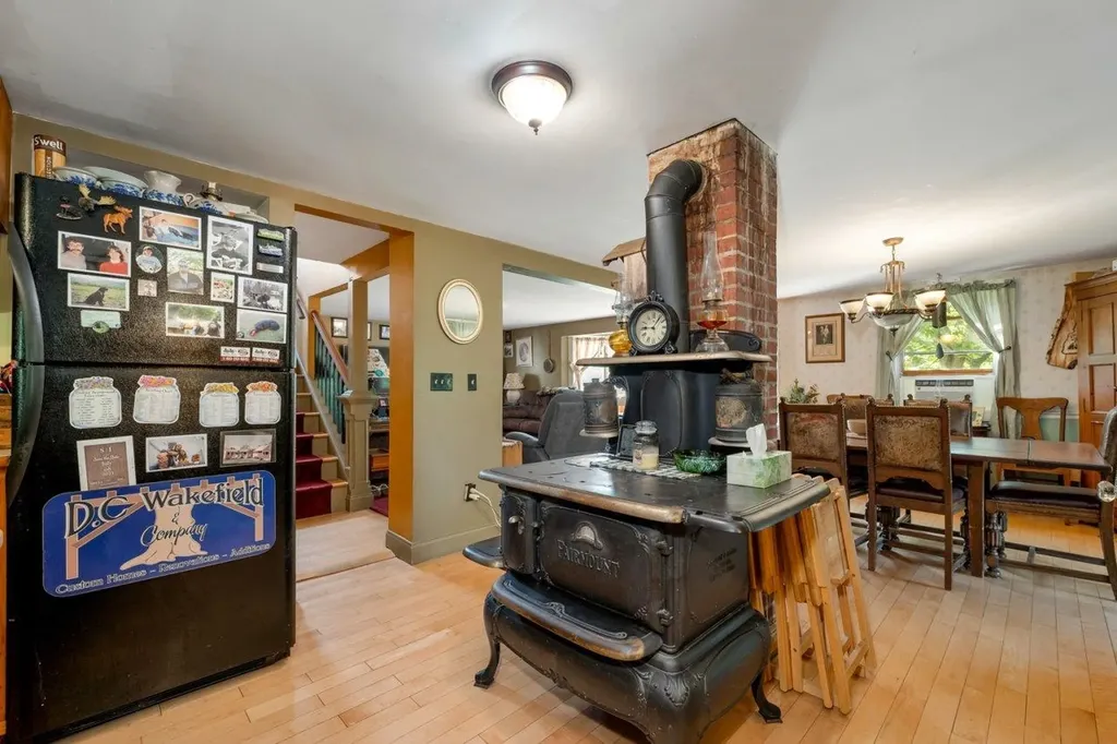 11 Harriet Lane Moultonborough NH 03254