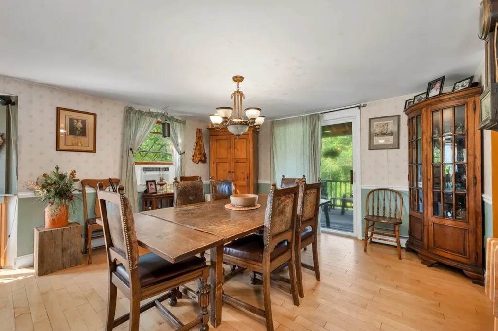 11 Harriet Lane Moultonborough NH 03254