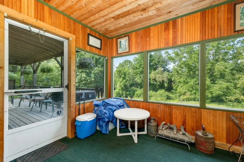 11 Harriet Lane Moultonborough NH 03254