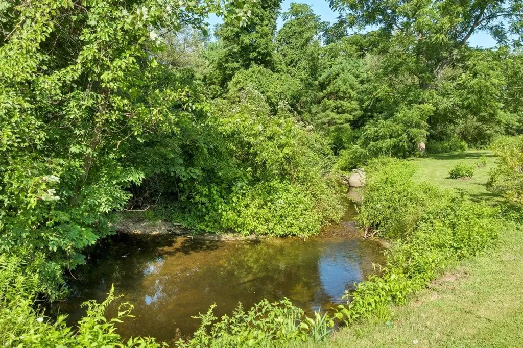 11 Harriet Lane Moultonborough NH 03254