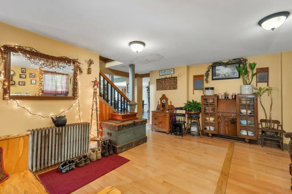 11 Harriet Lane Moultonborough NH 03254