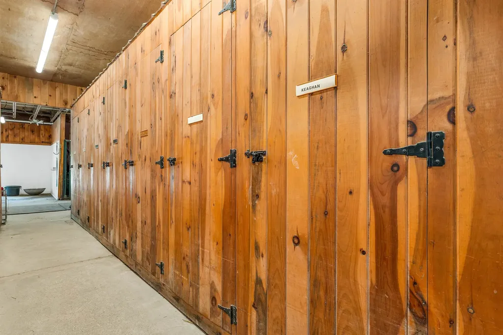 251 Wentworth Road Brookfield NH 03872