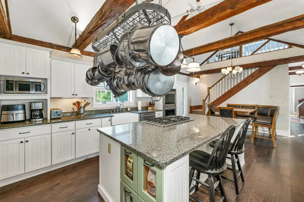 251 Wentworth Road Brookfield NH 03872