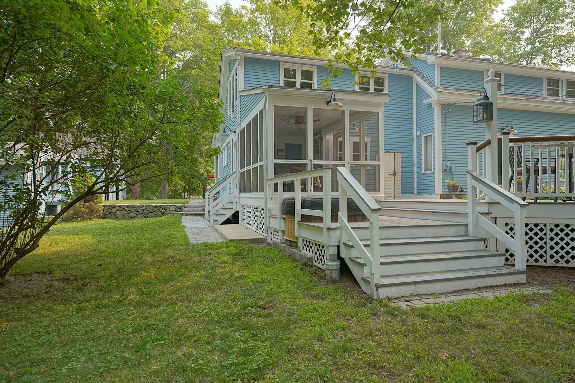 299 Exeter Road Hampton Falls NH 03844