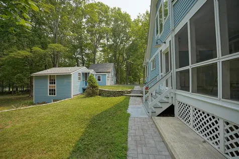 299 Exeter Road Hampton Falls NH 03844