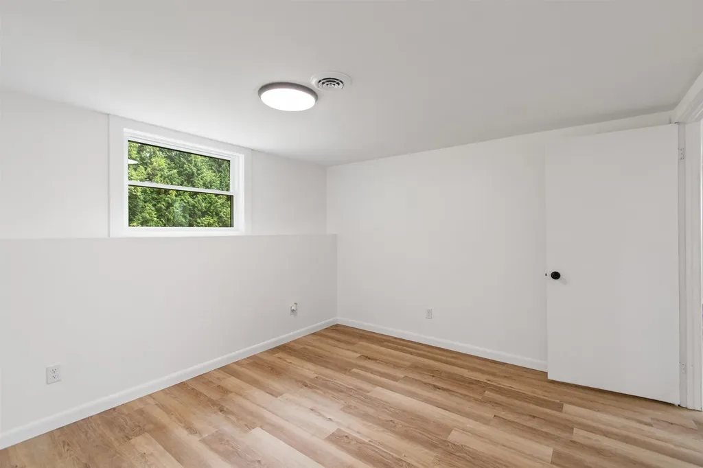 21 Moonlight Drive Barre Town VT 05641