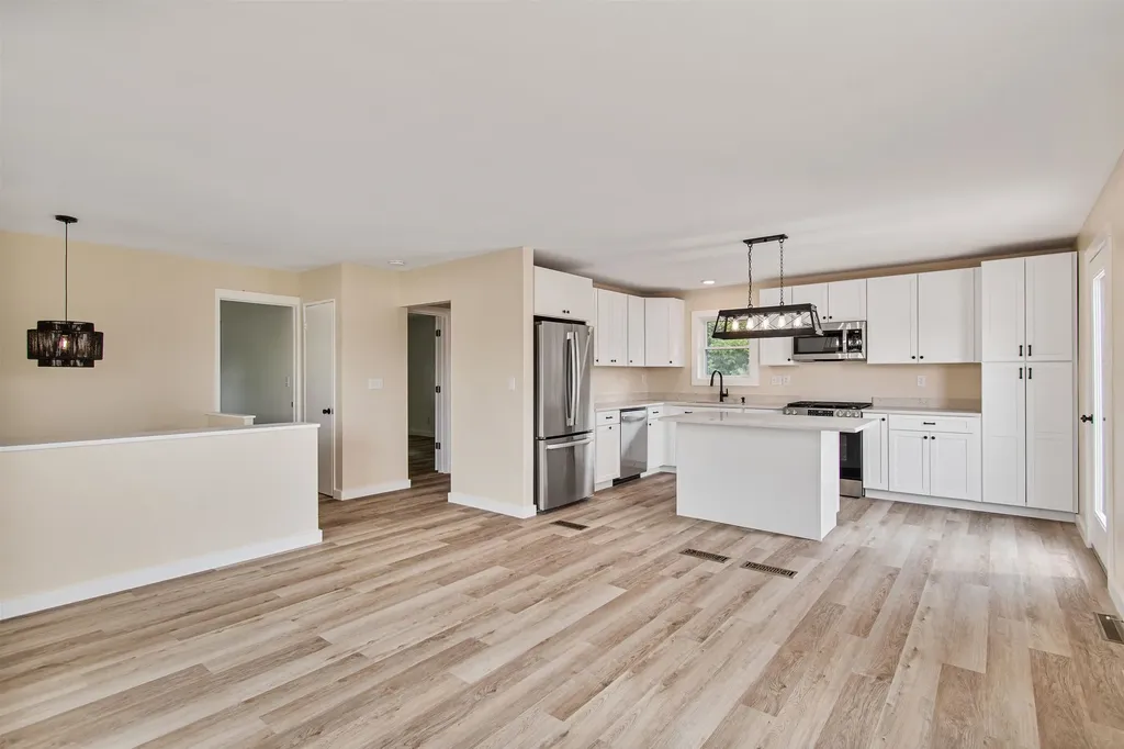 21 Moonlight Drive Barre Town VT 05641