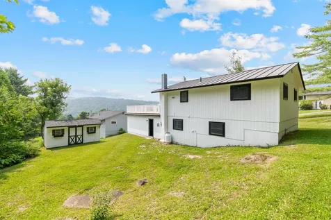 21 Moonlight Drive Barre Town VT 05641