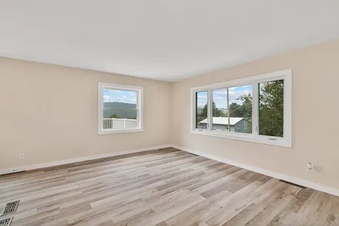 21 Moonlight Drive Barre Town VT 05641