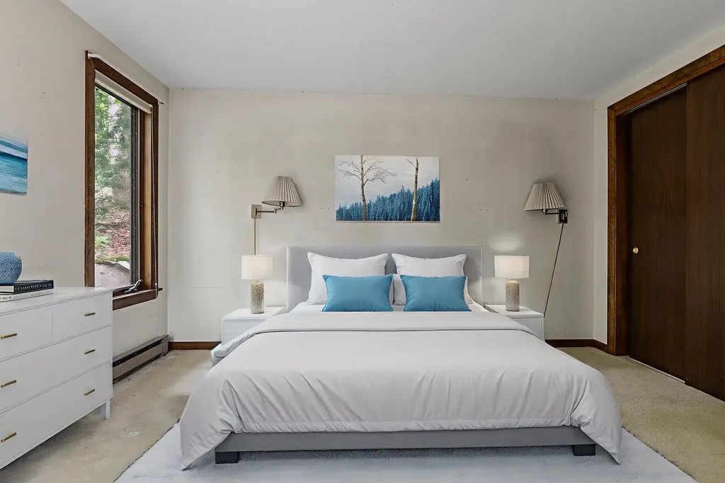 49 Old Beach Circle Grantham NH 03753