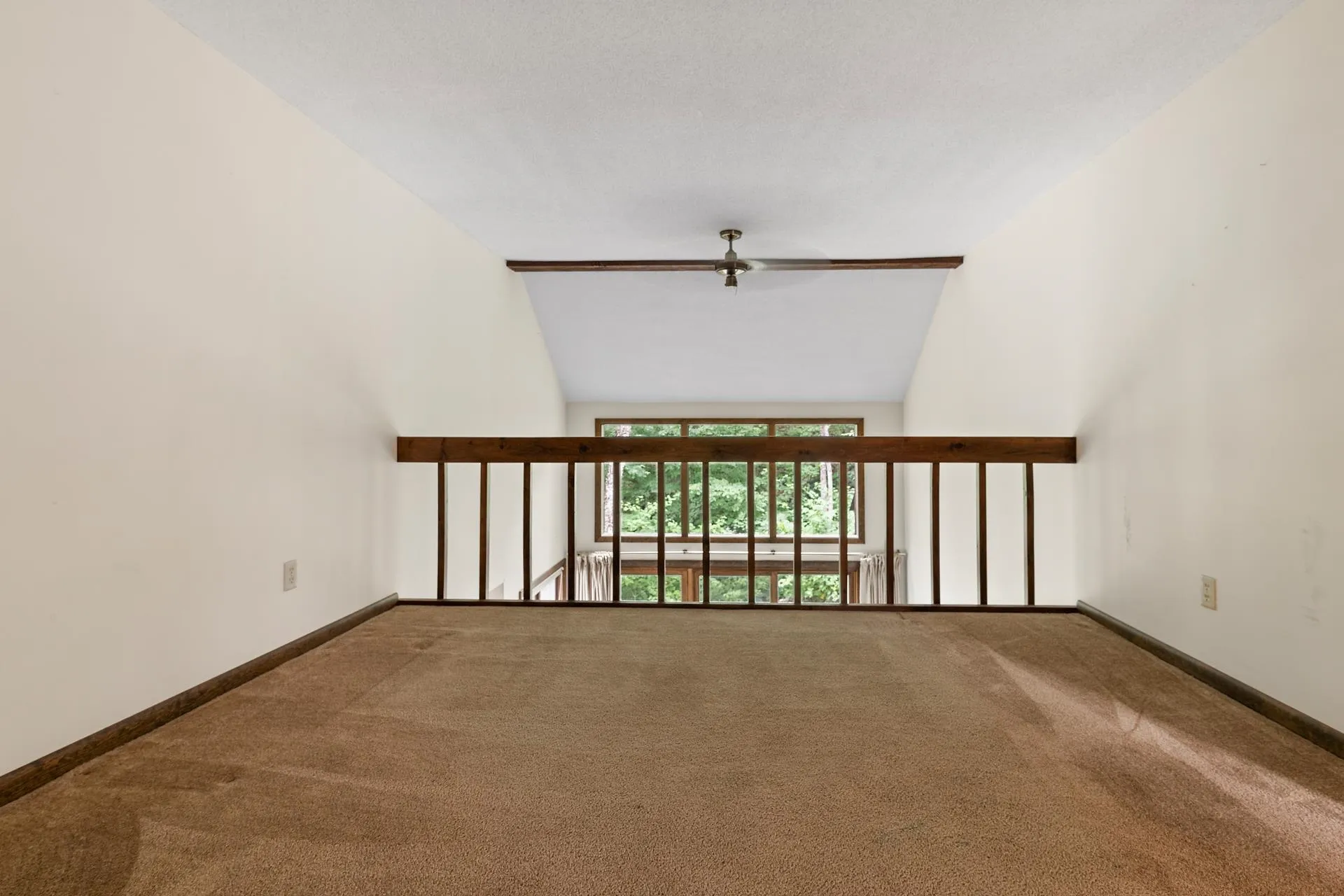 49 Old Beach Circle Grantham NH 03753