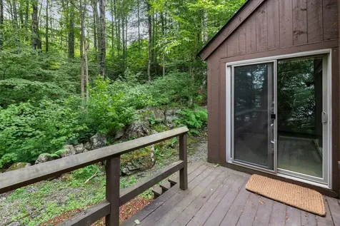 49 Old Beach Circle Grantham NH 03753