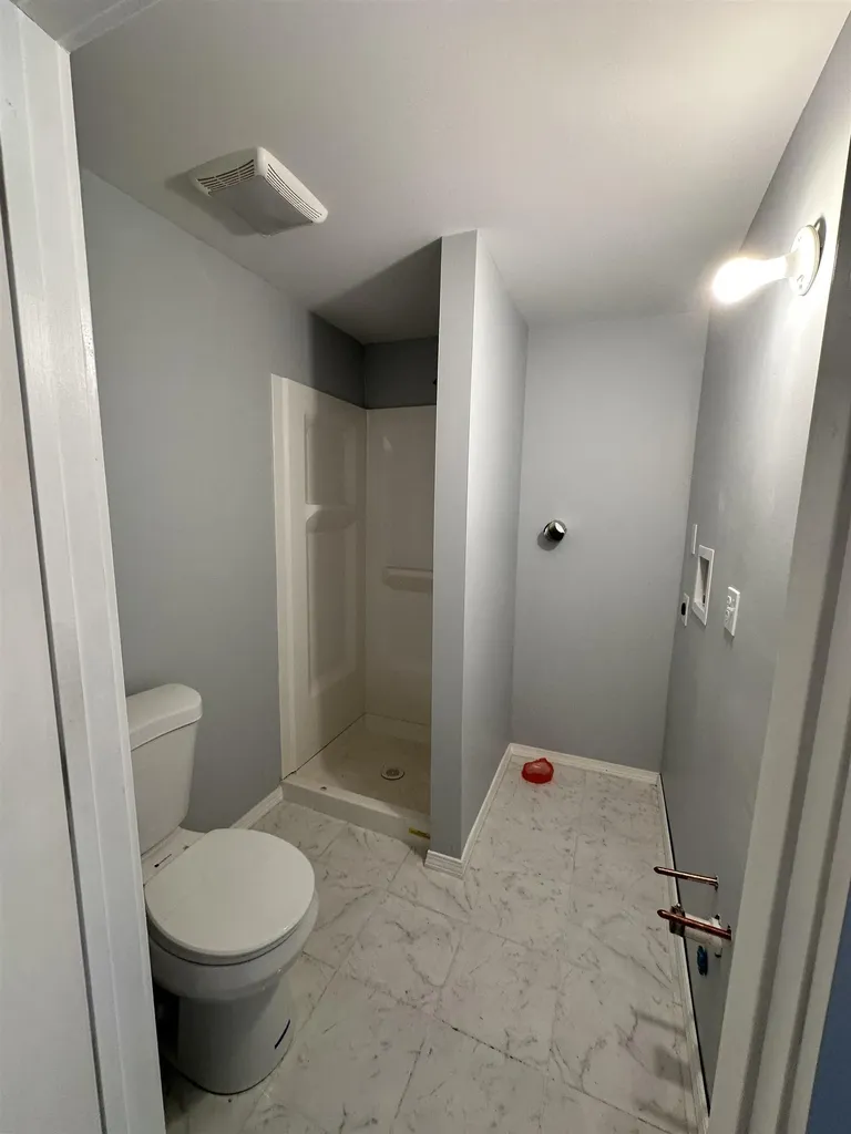 215 Hanover Street Manchester NH 03104