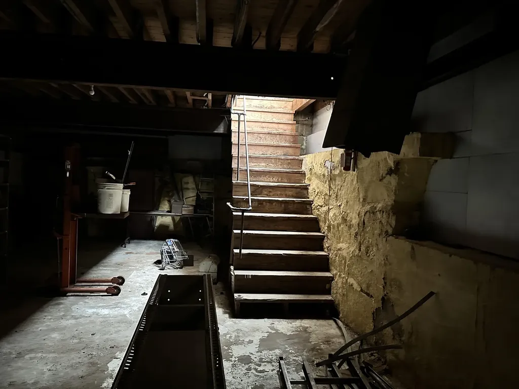 215 Hanover Street Manchester NH 03104