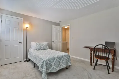 6 Kearns Drive Merrimack NH 03054