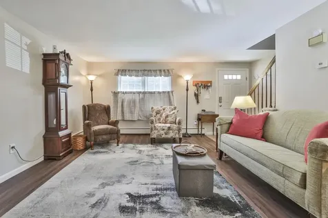 6 Kearns Drive Merrimack NH 03054