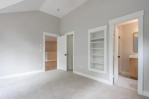 139 Eastman Shore Road N Laconia NH 03246